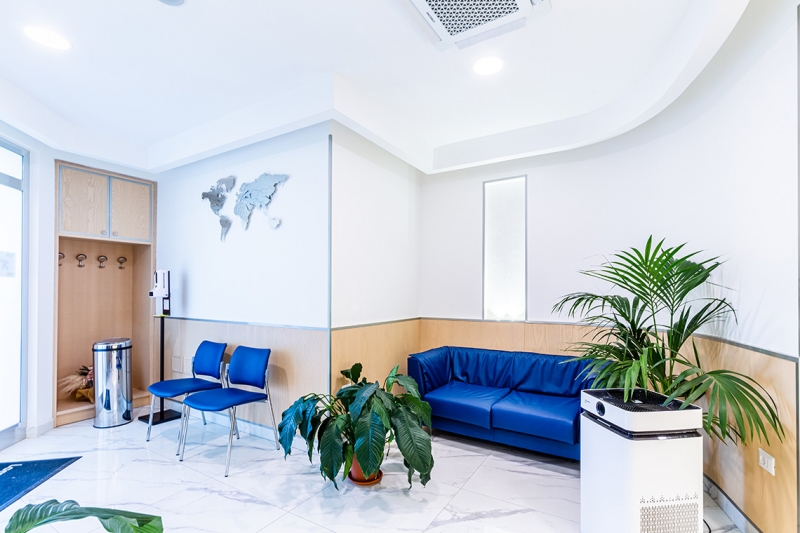 sala_d_attesa_clinica.jpeg